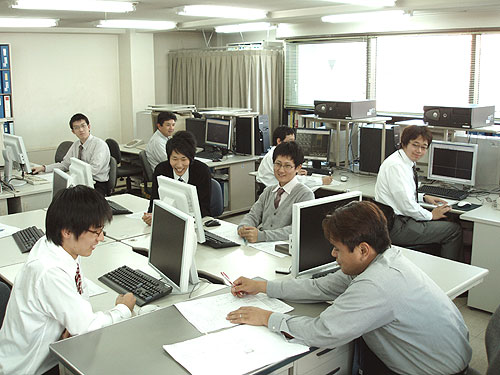 Thế Nào Là Nhân Viên Chính Thức, Nhân Viên Hợp Đồng, Nhân Viên Phát Cử?